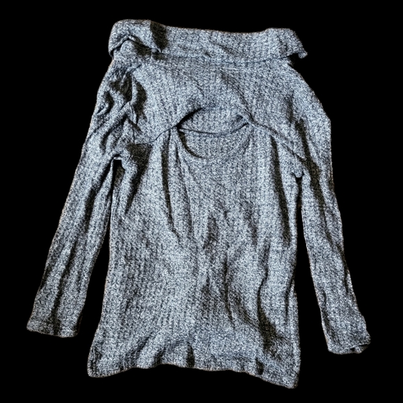 Sweater - Picture 2 of 2